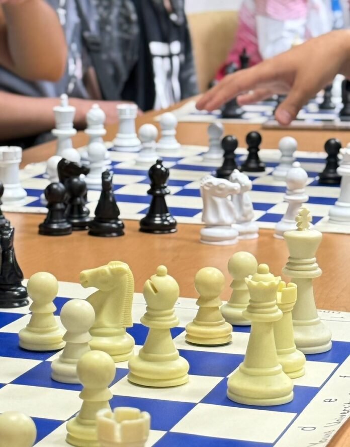 6933397eec59c__6933397eec59d