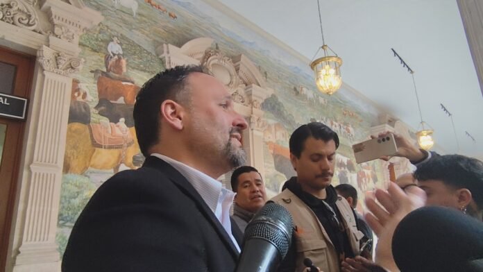 SANTIAGO DE LA PEÑA 260105B