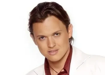 Noticias Chihuahua PAUSA.MX Fallece Héctor Zamorano, exintegrante de La Academia Noticias Chihuahua Pausa.MX Fallece Héctor Zamorano, exintegrante de La Academia