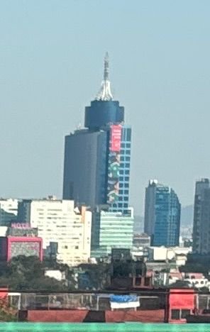 Inundan la Ciudad de México con más de 100 anuncios envolventes en edificios que están prohibidos por la ley de publicidad exterior (2)