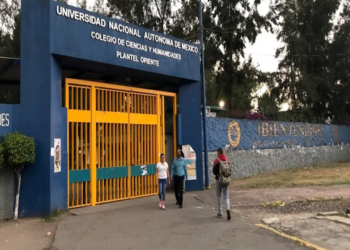 Noticias Chihuahua PAUSA.MX Paro estudiantil en CCH Oriente tras agresión, aumenta debate sobre seguridad educativa PAUSA.MX