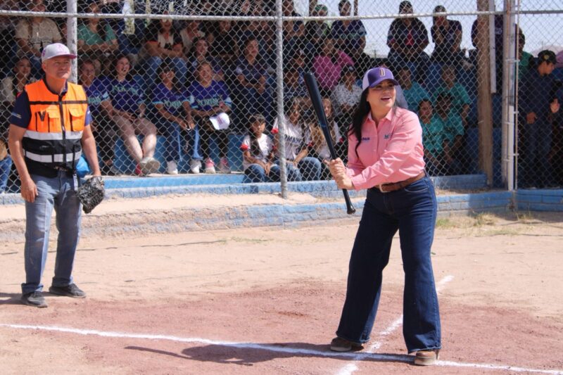 Noticias Chihuahua Pausa.MX Inauguran Liga Premier Rural de Beisbol "Emilio Silva Guerrero"