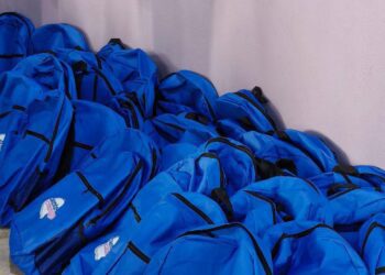 Noticias Chihuahua Pausa.MX Apoyan con útiles a estudiantes desplazados de Atascaderos