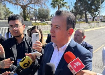 Noticias Chihuahua PAUSA.MX Reconoce Bonilla a Maru logros en su 4to Informe Noticias Chihuahua Pausa.MX Reconoce Bonilla a Maru logros en su 4to Informe