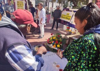 Noticias Chihuahua PAUSA.MX Recuerdan a Ernesto Rábago a 16 años de su homicidio Hoy se cumplen 16 años Noticias Chihuahua Pausa.MX Recuerdan a Ernesto Rábago a 16 años de su homicidio Hoy se cumplen 16 años