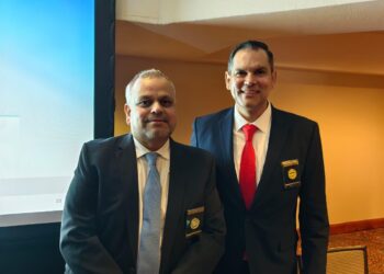 Noticias Chihuahua Pausa.MX Lleva Gilberto Loya modelo Centinela a conferencia internacional de CALEA en Arizona