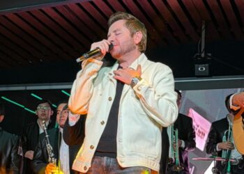 Noticias Chihuahua Pausa.MX “Tenía mucho que no sentía estos nervios”: Memo Garza inicia su nueva etapa como solista