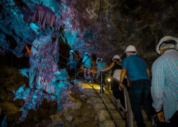 Un plan bajo tierra para Semana Santa: así se viven las Grutas Nombre de Dios