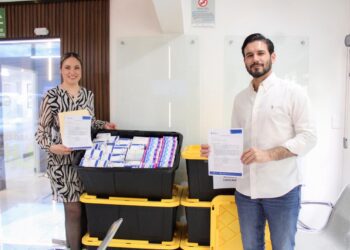 Gestiona Yesenia Reyes más de 1,300 cajas de medicamentos para el Distrito 01