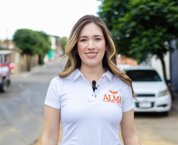 Recoge Alma Portillo denuncias ciudadanas contra JMAS