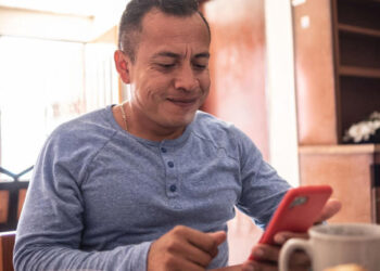 Alerta en México revisa si usan tu identidad así puedes descubrir números registrados con tu CURP