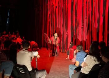 Presentan «El Hijo del Sol Naciente” en Chihuahua a Telón Cerrado