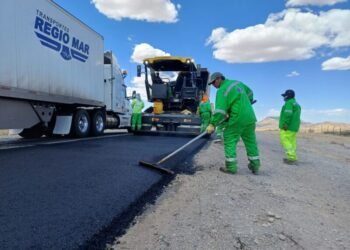 Concluye tren de pavimentación el mantenimiento de la Federal 10 Concluye tren de pavimentación el mantenimiento de la Federal 10