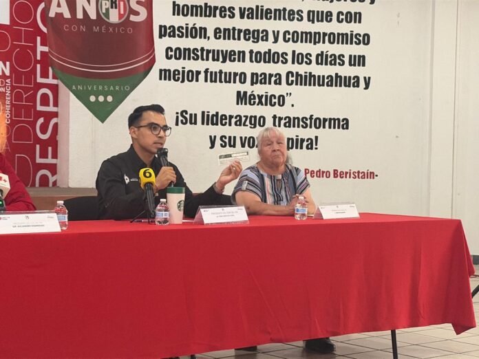 Cumple Marina seis años sin su pensión del Bienestar
