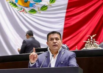 Denuncia Álex Domínguez trato desigual en investigaciones federales