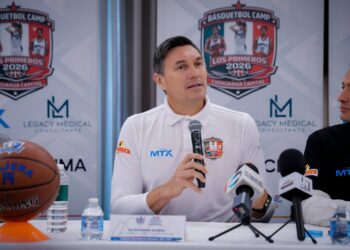 Impulsa Lalo Nájera clínica de básquetbol