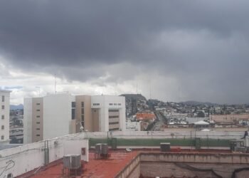 Prevén lluvias, tolvaneras y hasta 38 grados en Chihuahua Prevén lluvias, tolvaneras y hasta 38 grados en Chihuahua