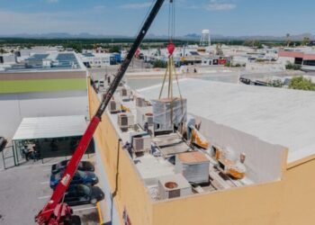 Adquiere nuevas unidades de aire acondicionado para el Auditorio Municipal; entrarán en funcionamiento la próxima semana