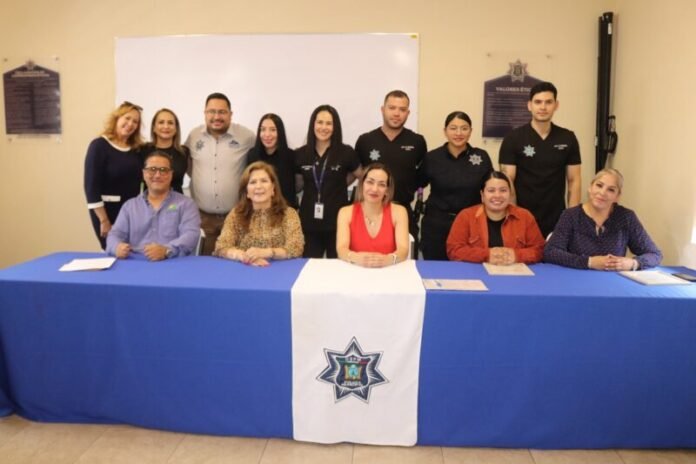 Capacitan a personal de Seguridad Pública de Cuauhtémoc en primeros auxilios