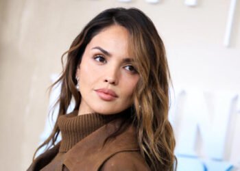 Eiza González sorprende a sus seguidores con transformación extrema para nuevo papel en Hollywood Eiza González sorprende a sus seguidores con transformación extrema para nuevo papel en Hollywood