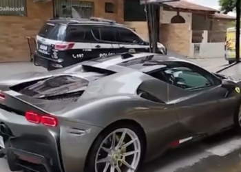 La estafa de Ferrari: cómo un reloj falso compró un superdeportivo de 4 millones de R$ La estafa de Ferrari: cómo un reloj falso compró un superdeportivo de 4 millones de R$