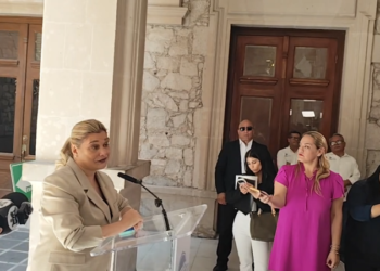 Sequía provoca necesidades distintas de agua en cada región de Chihuahua: Gobernadora