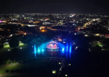 Enamoran Fuentes Multimedia en el Lago Las Garzas de Guachochi