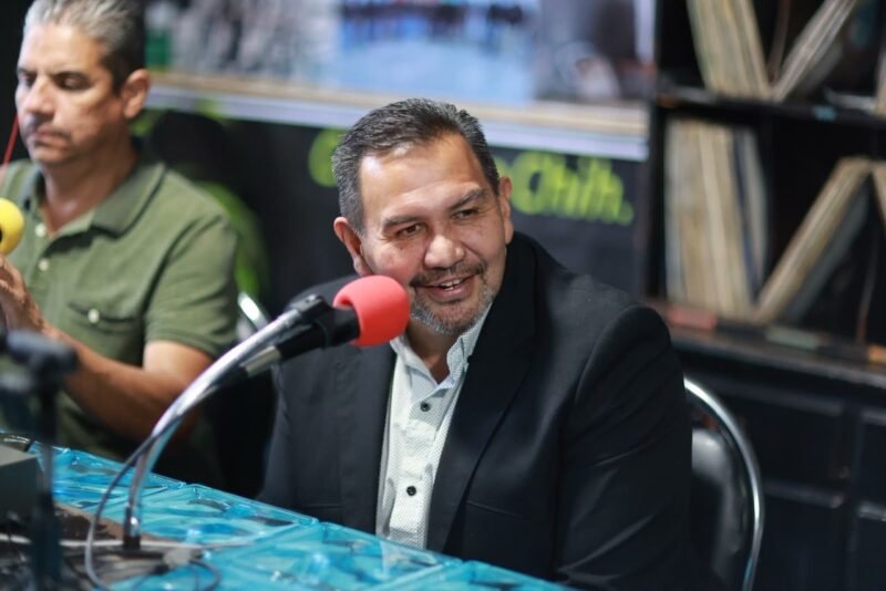 Convoca Cruz a construir un proyecto de unidad en Morena