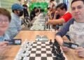 Conquista Sebastián Flores torneo semanal de ajedrez