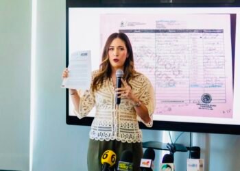 Denuncia Alma Portillo presunta falsificación de firmas en JMAS Parral