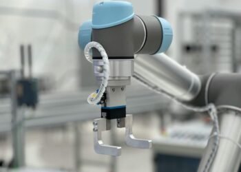 Equipo juvenil conquista medalla internacional con proyecto de robótica aplicada Equipo juvenil conquista medalla internacional con proyecto de robótica aplicada