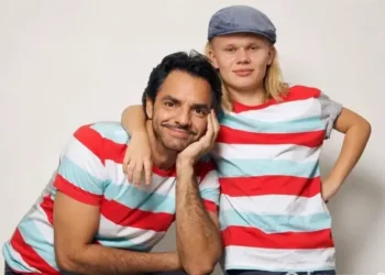 Eugenio Derbez desata ola de memes tras pedir una foto con Haaland creada con IA