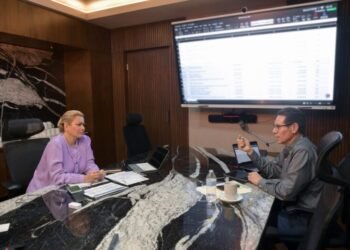 Instruye Maru Campos mantener finanzas sanas y priorizar infraestructura y MediChihuahua Instruye Maru Campos mantener finanzas sanas y priorizar infraestructura y MediChihuahua