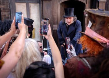 Johnny Depp prepara su regreso a Hollywood con su primera película de estudio en casi ocho años Johnny Depp prepara su regreso a Hollywood con su primera película de estudio en casi ocho años