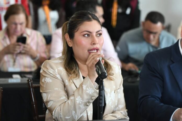 Exige Irlanda Márquez soluciones definitivas a crisis de aguas residuales en Juárez
