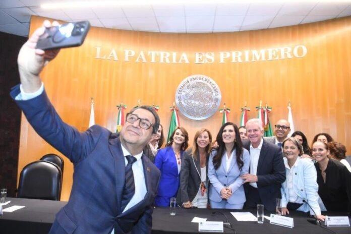 Reconoce Manque Granados liderazgo de Kenia López Rabadán al frente de la Cámara de Diputados