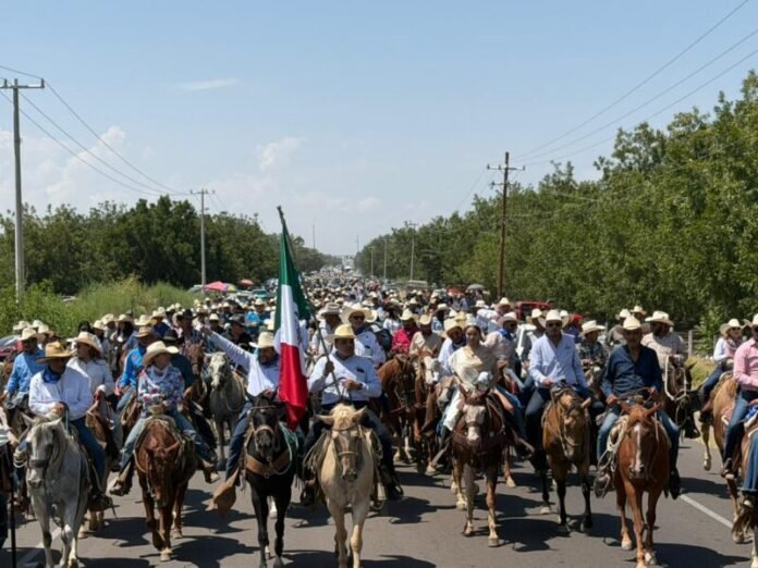 Cabalgata Santa Rosalía de Camargo 2026 reúne a miles y se consolida como una de las más grandes de Chihuahua