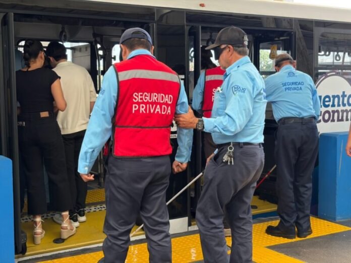 Capacitan a personal de Bowí sobre discapacidad