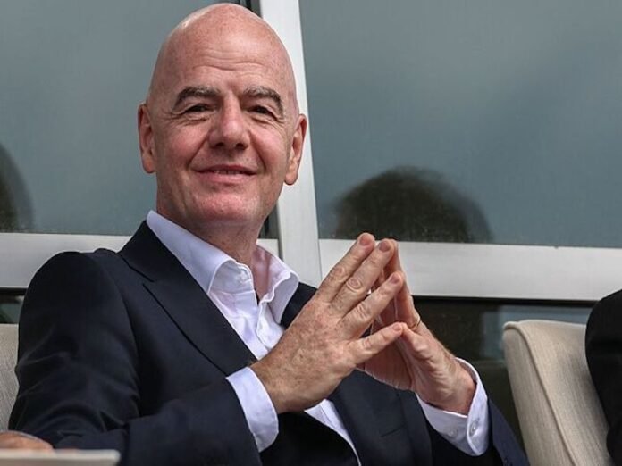 Crisis en la FIFA: UEFA, AFC y Concacaf estudian una moción contra Infantino