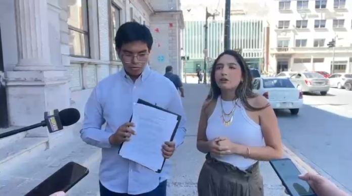 Estudiantes de la UACH exigen transparencia y servicios dignos