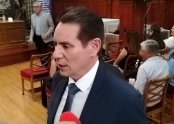 Hacienda presenta medidas para agilizar el tránsito en casetas Hacienda presenta medidas para agilizar el tránsito en casetas