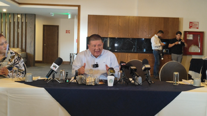 Jáuregui minimiza carpeta de investigación y afirma que no enfrenta responsabilidad