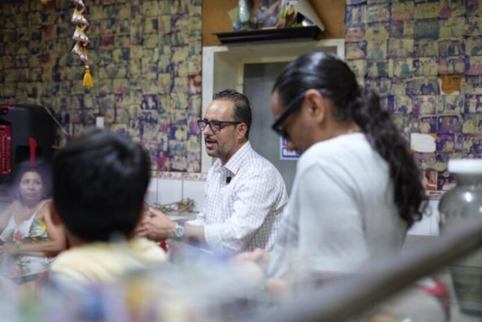 Jorge Soto lleva gestión y trabajo legislativo a Villa Nueva