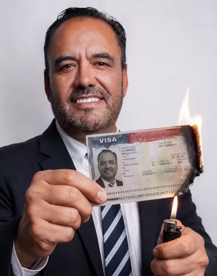 La visa que nunca ardió: sátira política sobre Juan Carlos Loera
