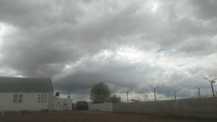 Lluvias y vientos fuertes se esperan este domingo en Chihuahua