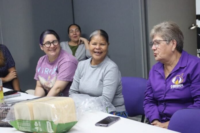 Manuela recupera su libertad; fue sentenciada por defenderse de más de 30 años de violencia