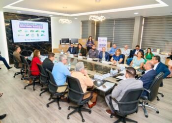 Más tecnología, más futuro: Fortalecen la preparación de sus alumnos con nuevo laboratorio