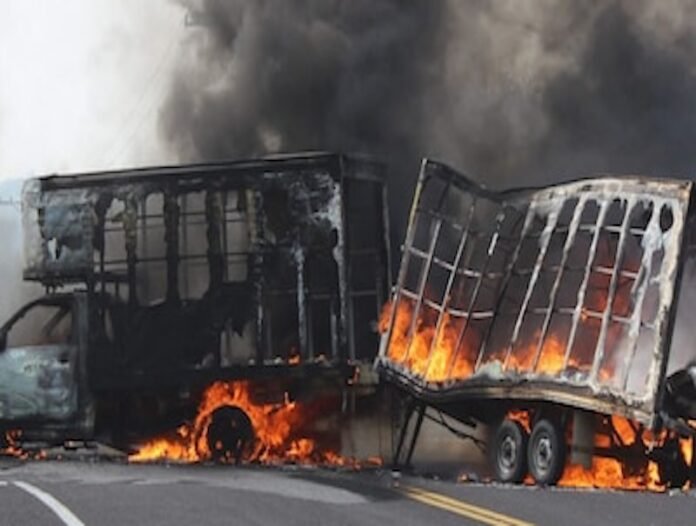 Michoacán arde tras un operativo contra el CJNG