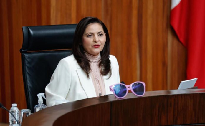 Mónica Soto renuncia al TEPJF tras 30 años de carrera judicial