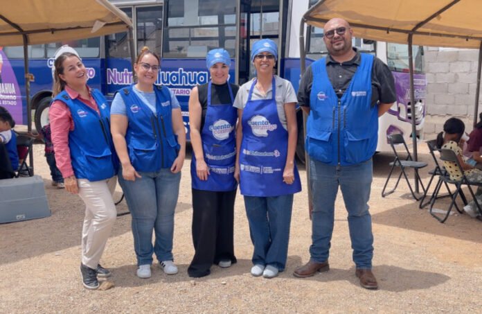 NutriChihuahua lleva su comedor la colonia Los Llanos